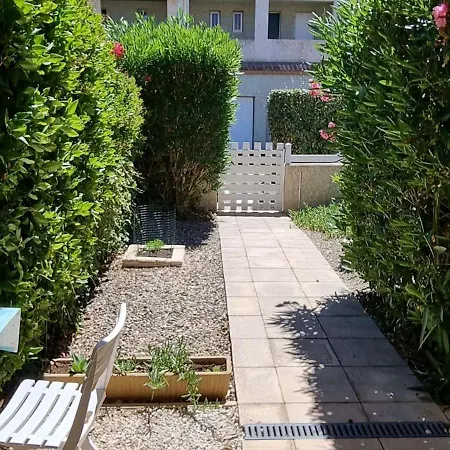 Pavillon Climatise 2p Mezzanine Avec 2 Terrasses Et Piscine, A 650m De La - 6 Pers - Fr-1-701-4 *