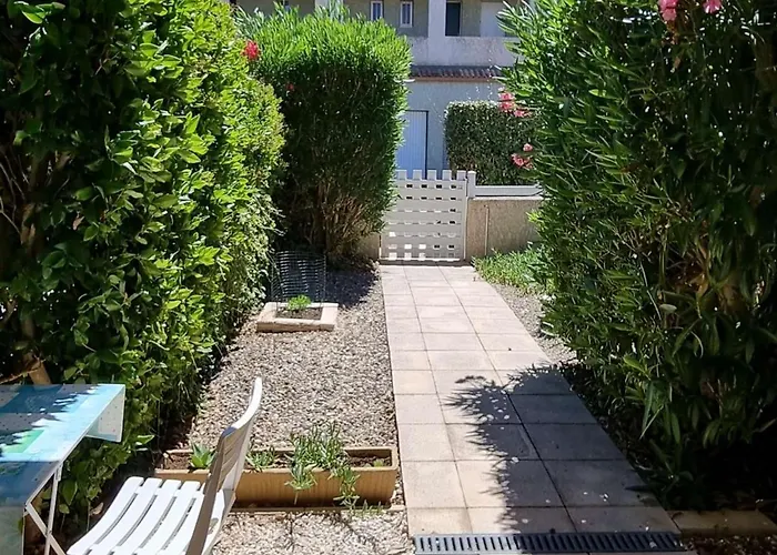 Pavillon Pour 6 Avec Terrasse A - Fr-1-701-4 *